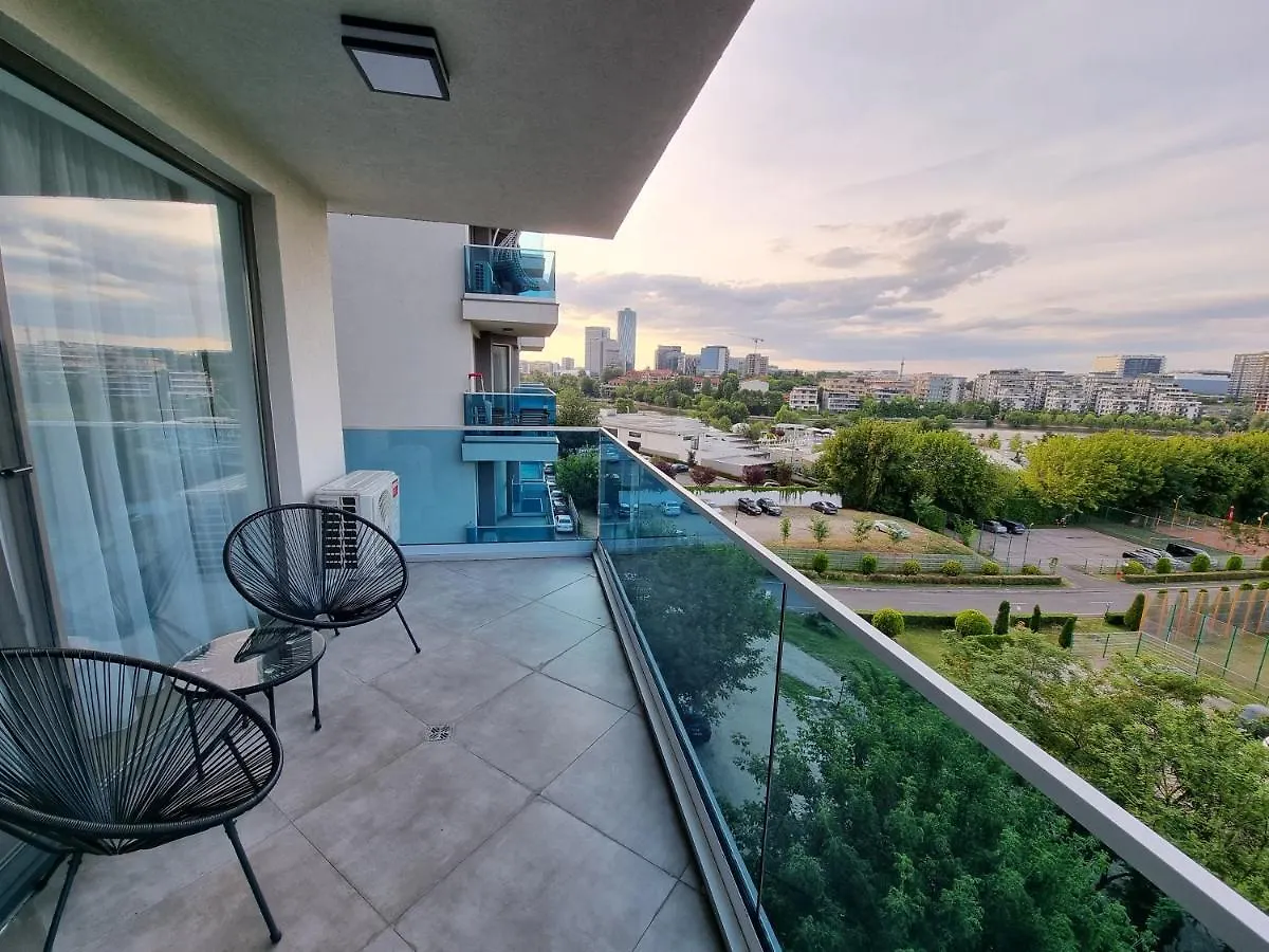 New Style White Modern Apartments ブカレスト